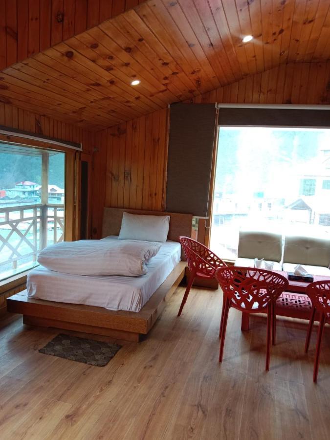 Swiss Wood Cottages Naran Kültér fotó